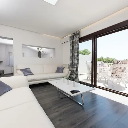 Castua-apartment With Private Heated Pool * Kastav