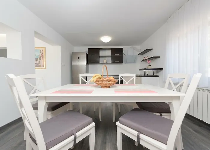 Appartamento Castua-apartment With Private Heated Pool *